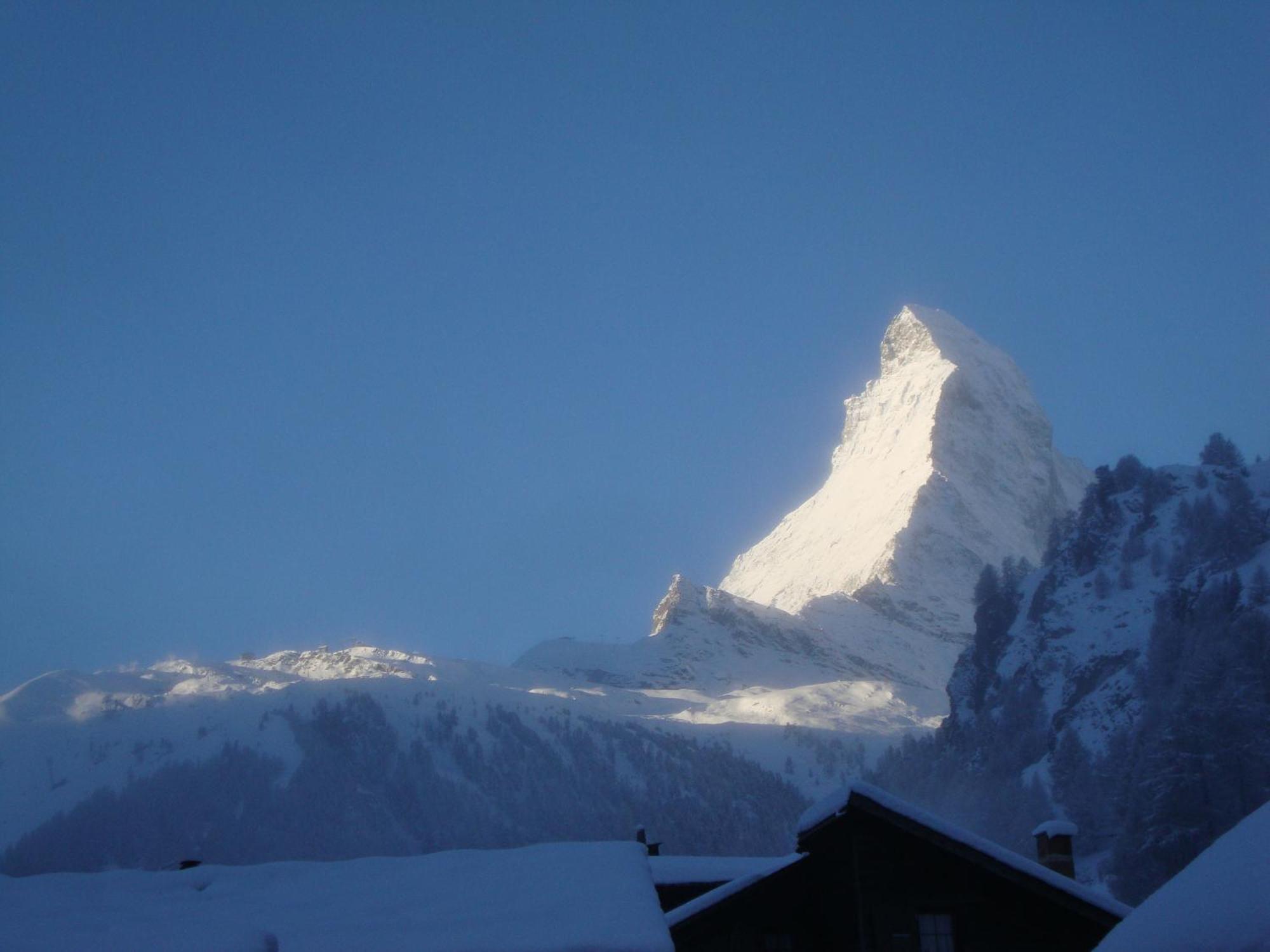 Haus Perelia C Apartment Zermatt Luaran gambar